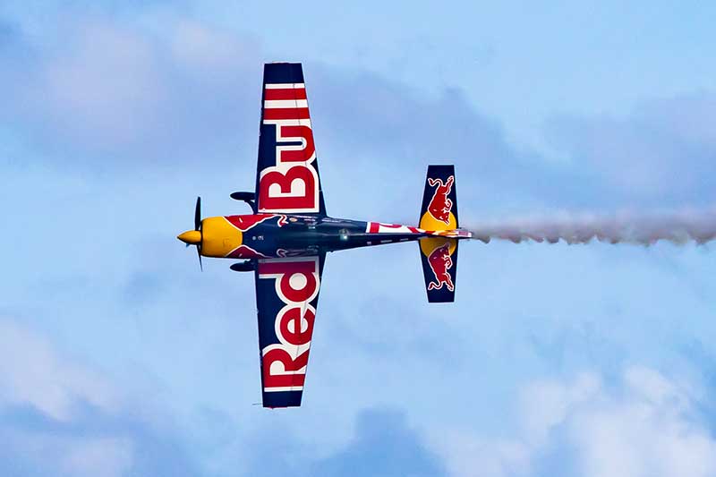 image of the red bull racing aeroplane